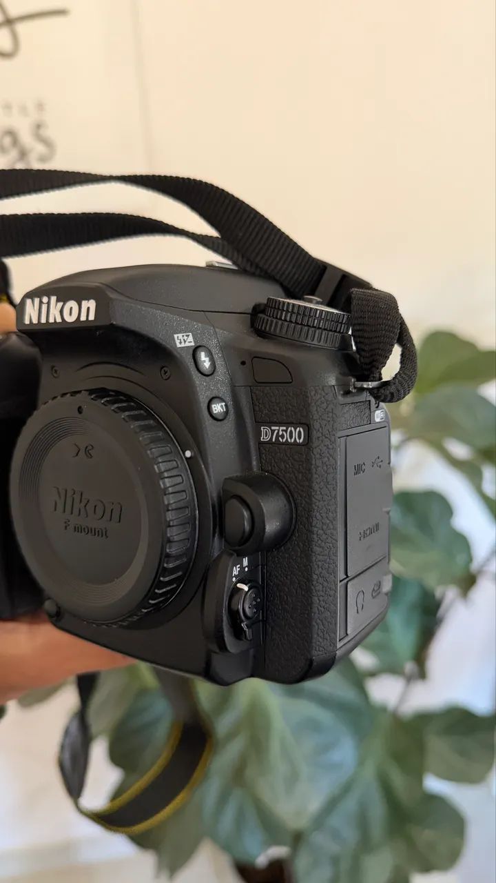 Nikon D7500 com 12k clicks - Foto 3