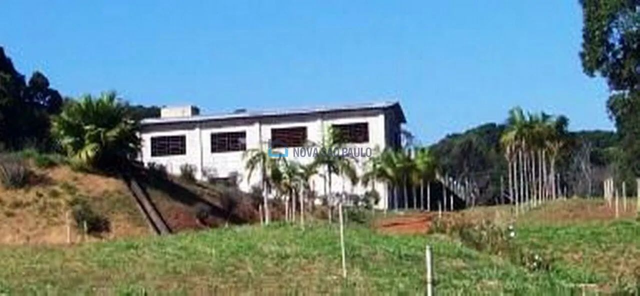 Área com 105.000m² Represa Billings