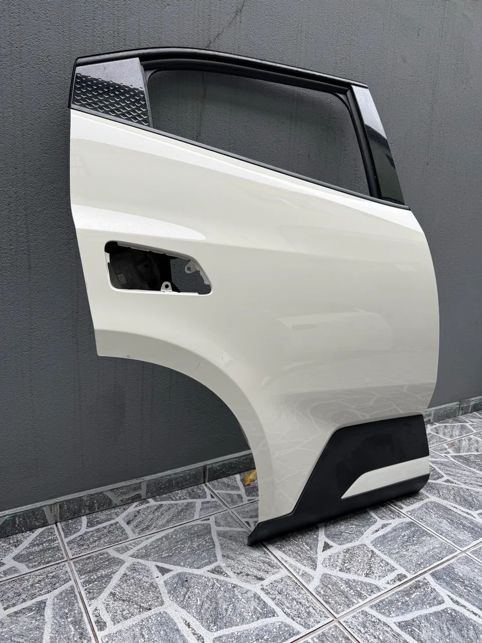 Porta traseira direita BYD dolphin mini  - Foto 3