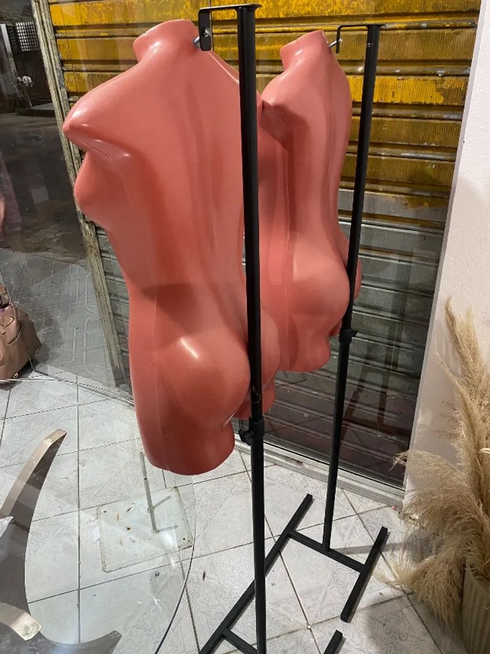 2 Maniquins busto + pedastral  - Foto 4