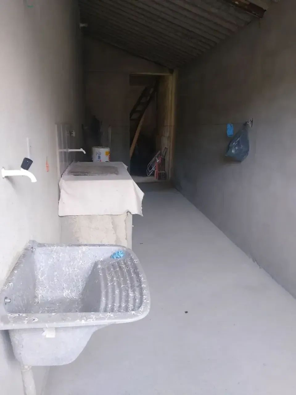 CASA COM 1 QUARTO EM CONCEIÇÃO DE JACAREÍ - ACEITO ENTRADA - Foto 5