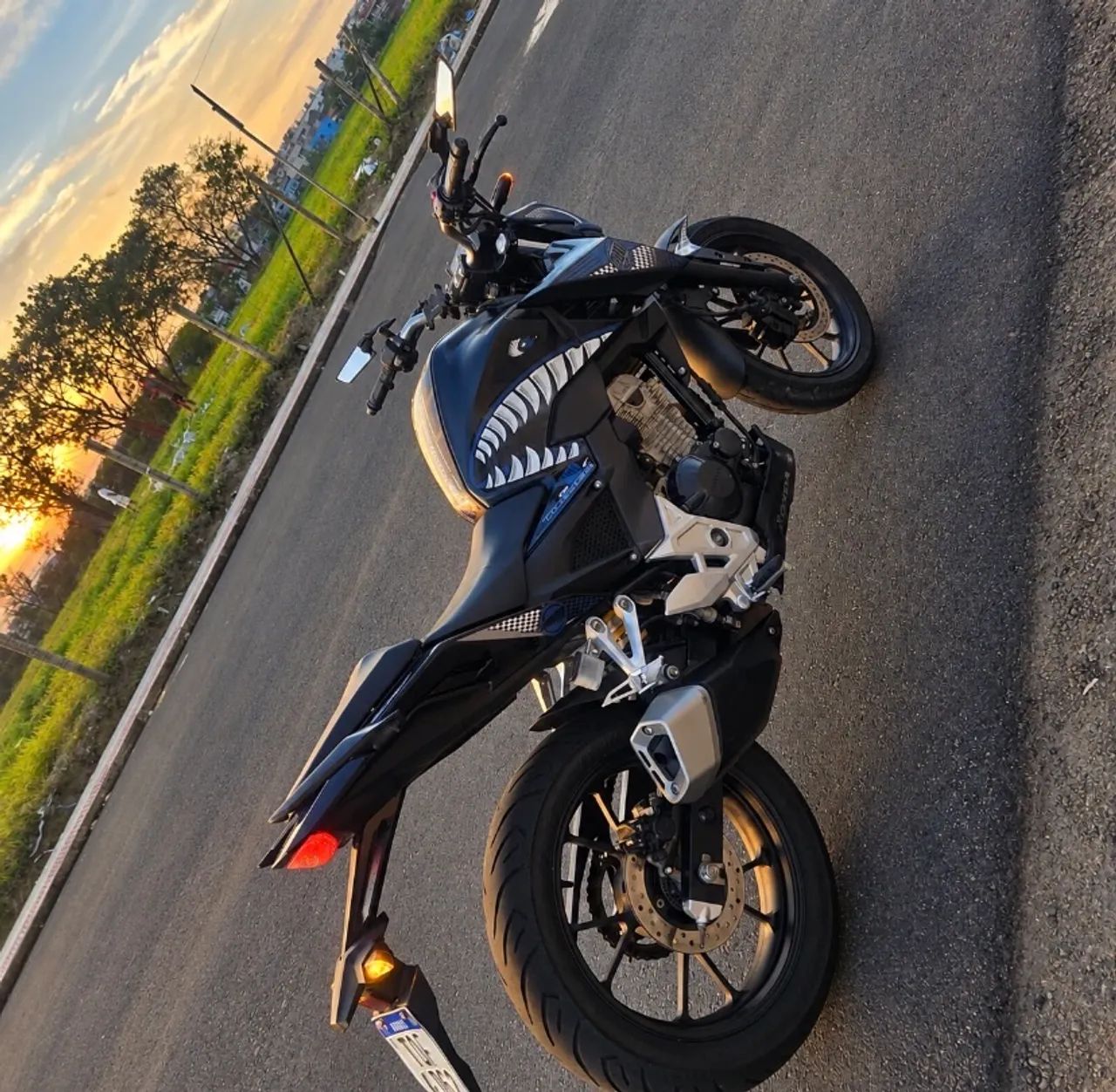 CB300f 2025 - Foto 2