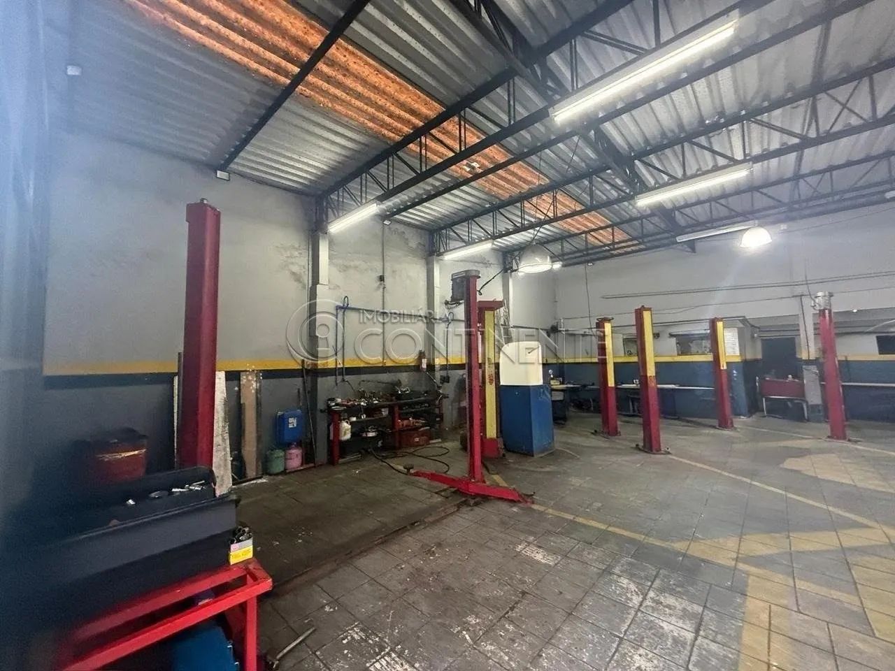 TERRENO NO ABRAÃO PARA CONSTRUTORA - 356m² - AMC-5.5 - Foto 4