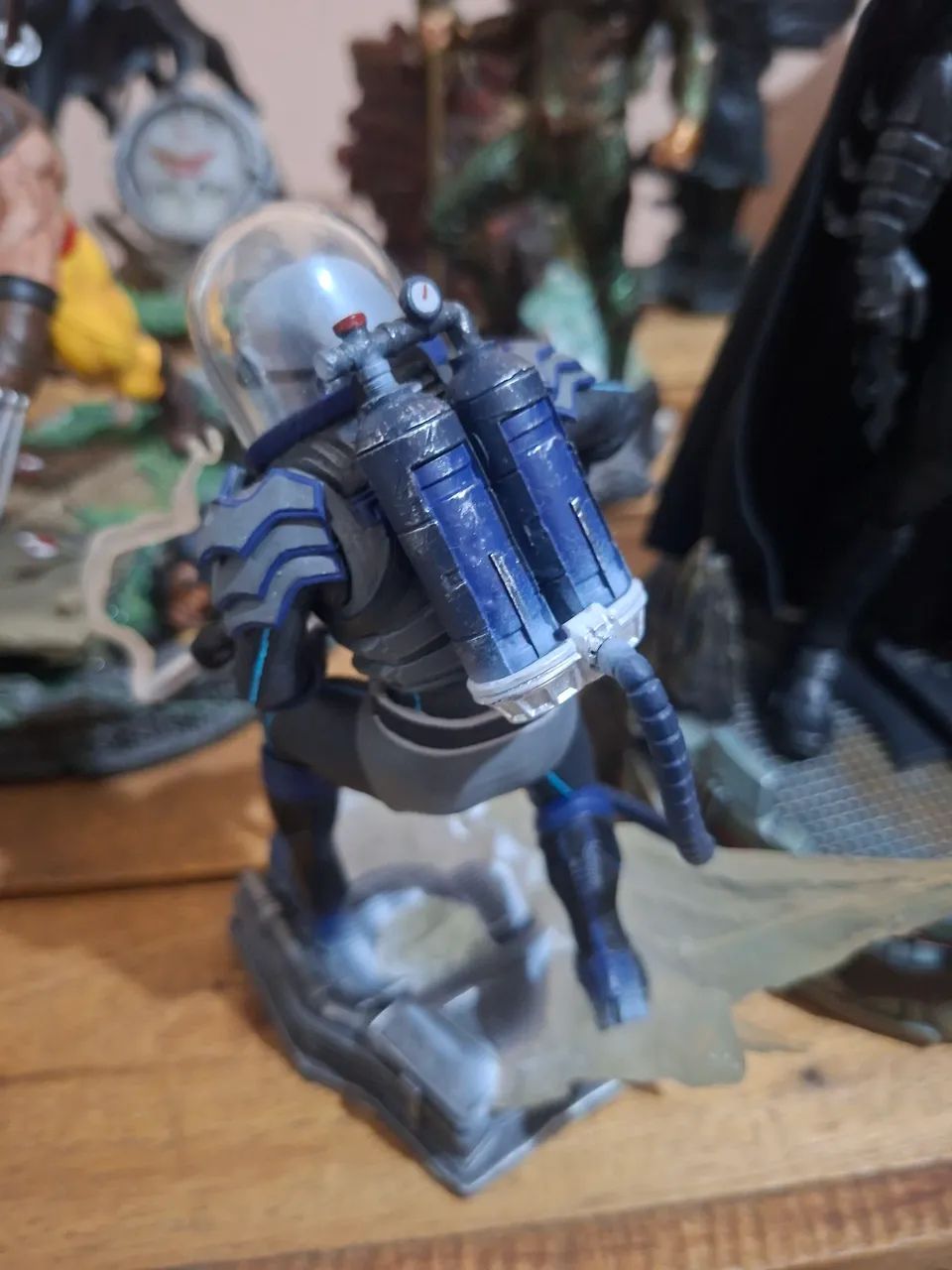 MR FREEZE Iron Studios  - Foto 5
