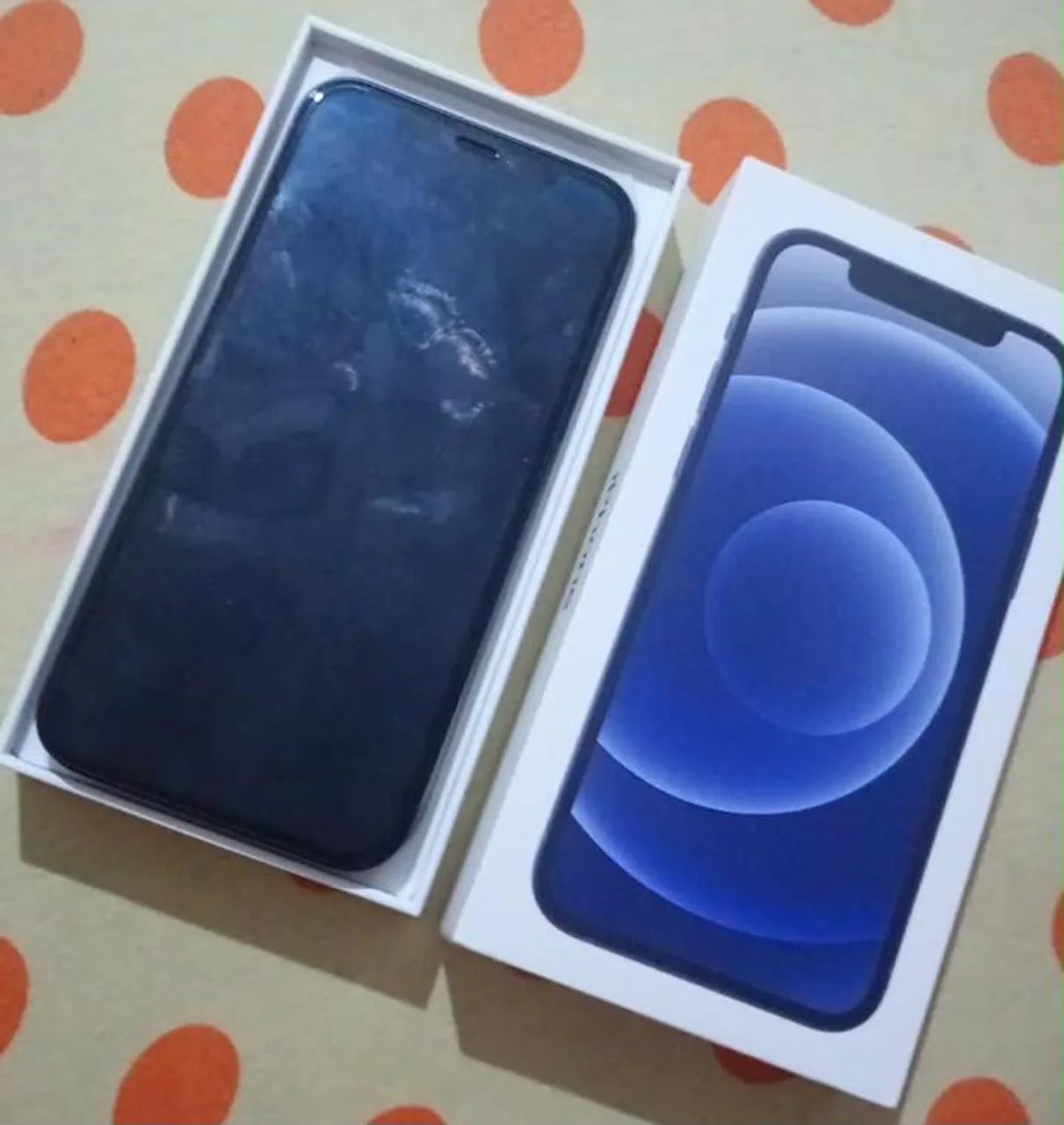 iPhone 12