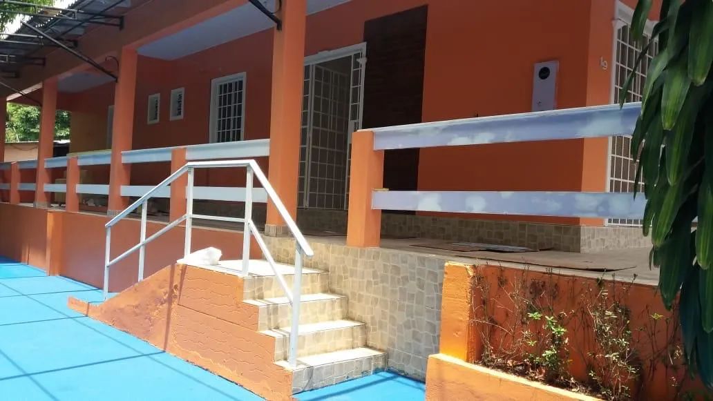 Três Casas no mesmo terreno. - Foto 2