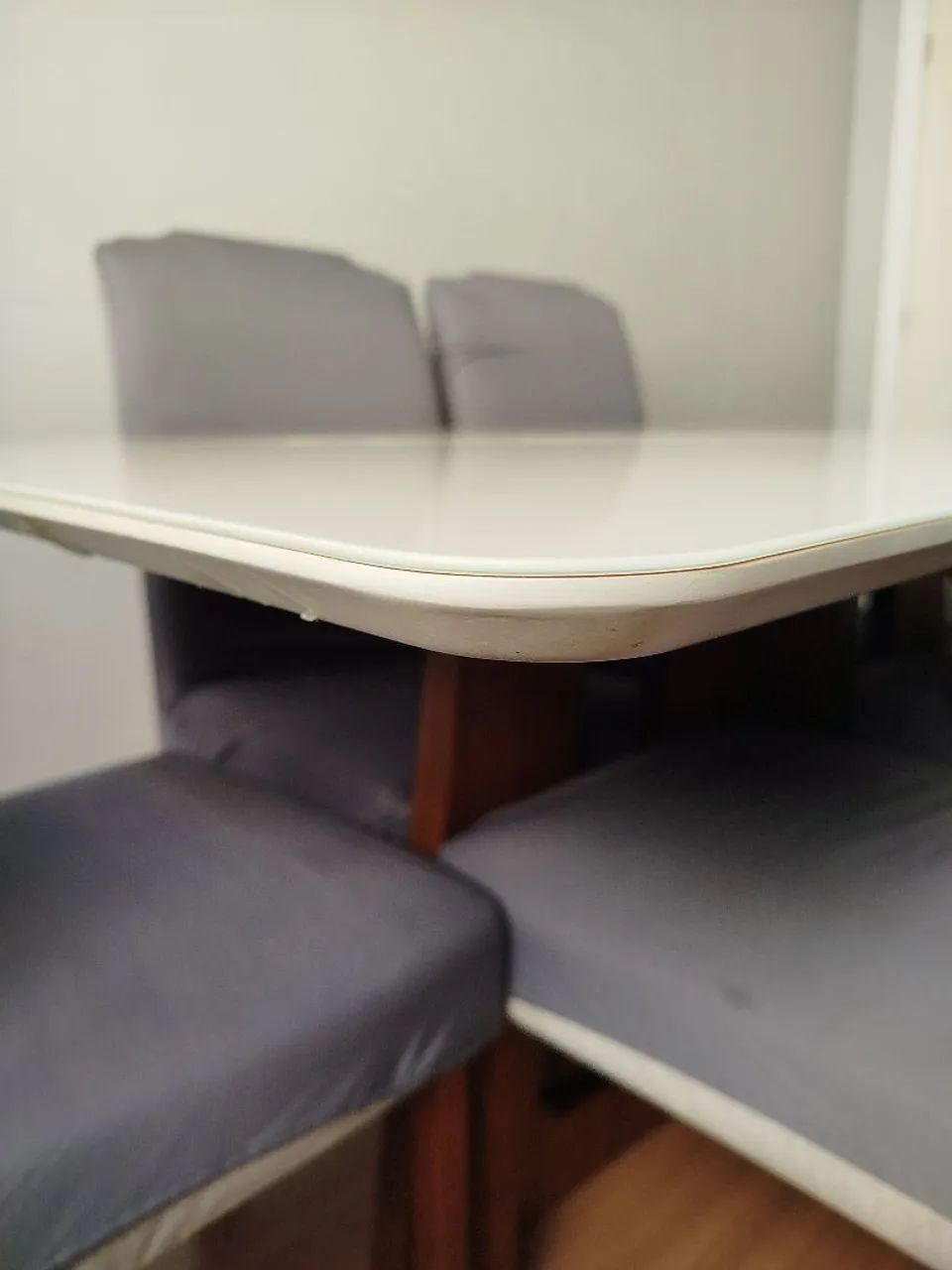 Mesa com 6 cadeiras  - Foto 5
