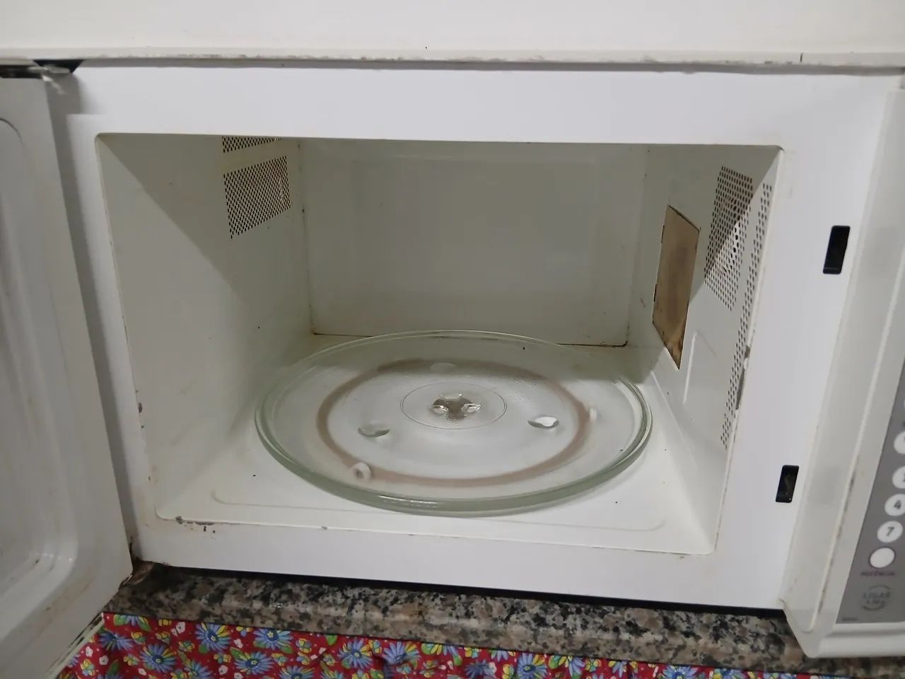 Microondas Eletrolux com defeito  - Foto 2