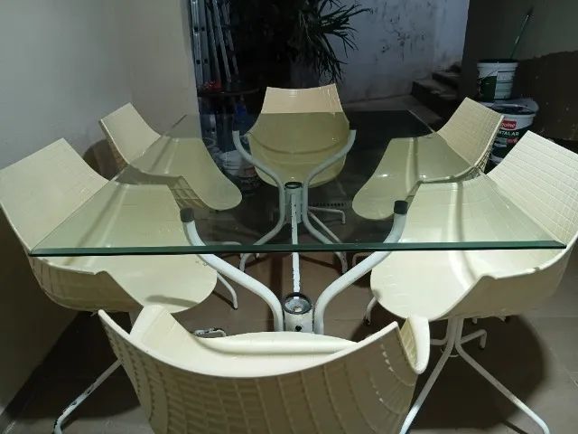 Mesa de vidro com 6 cadeiras - Foto 2