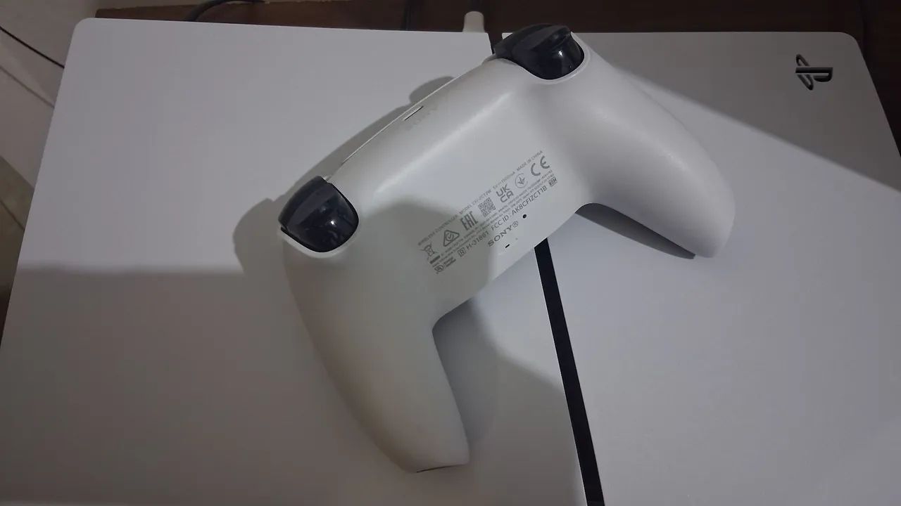 Playstation 5 slin digital 825GB - Foto 3