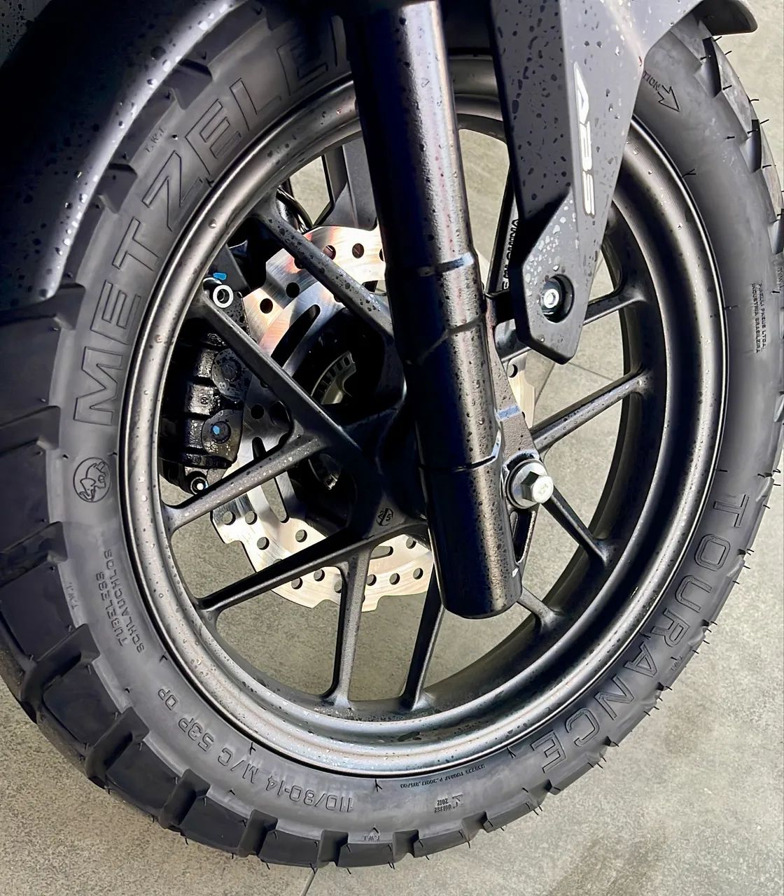 ADV 160 COM 940 km - Foto 2