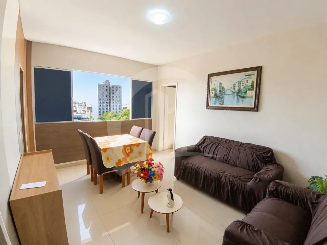 Apartamento Mobiliado para Locação no Centro | 2 Quartos - Foto 2