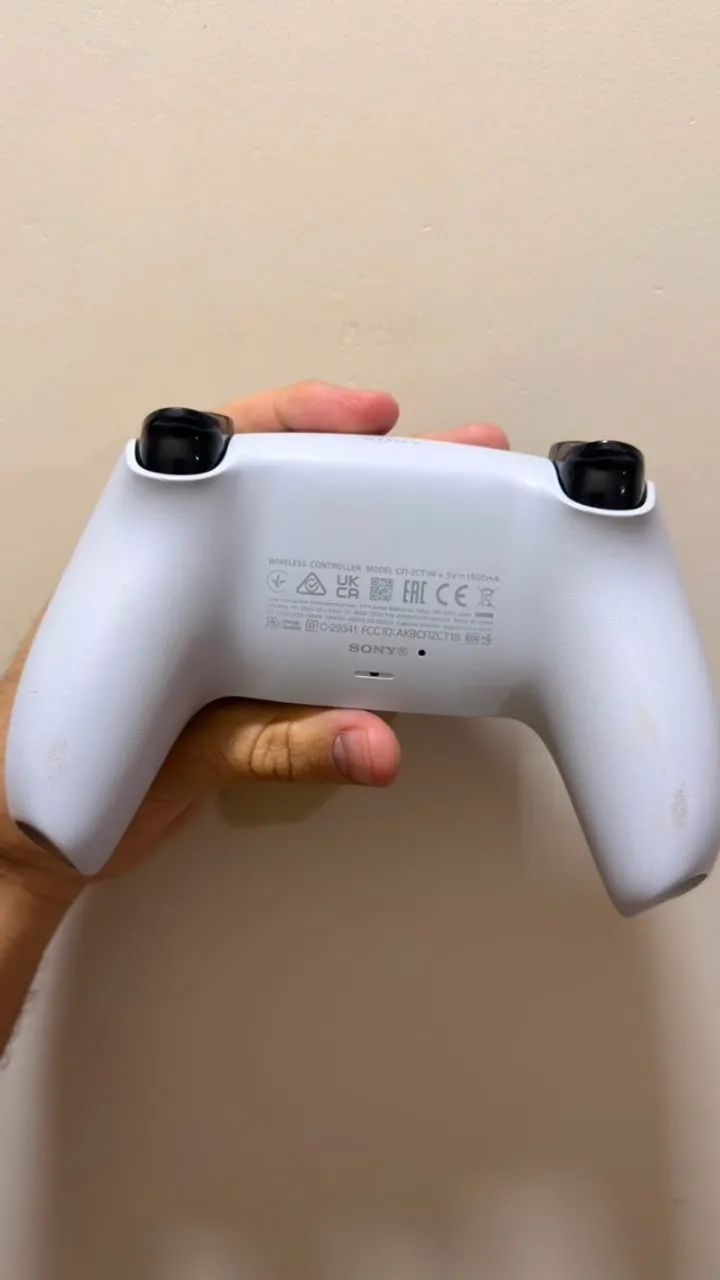 Controle PS5, Com Hall Effect, Semi novo. - Foto 2
