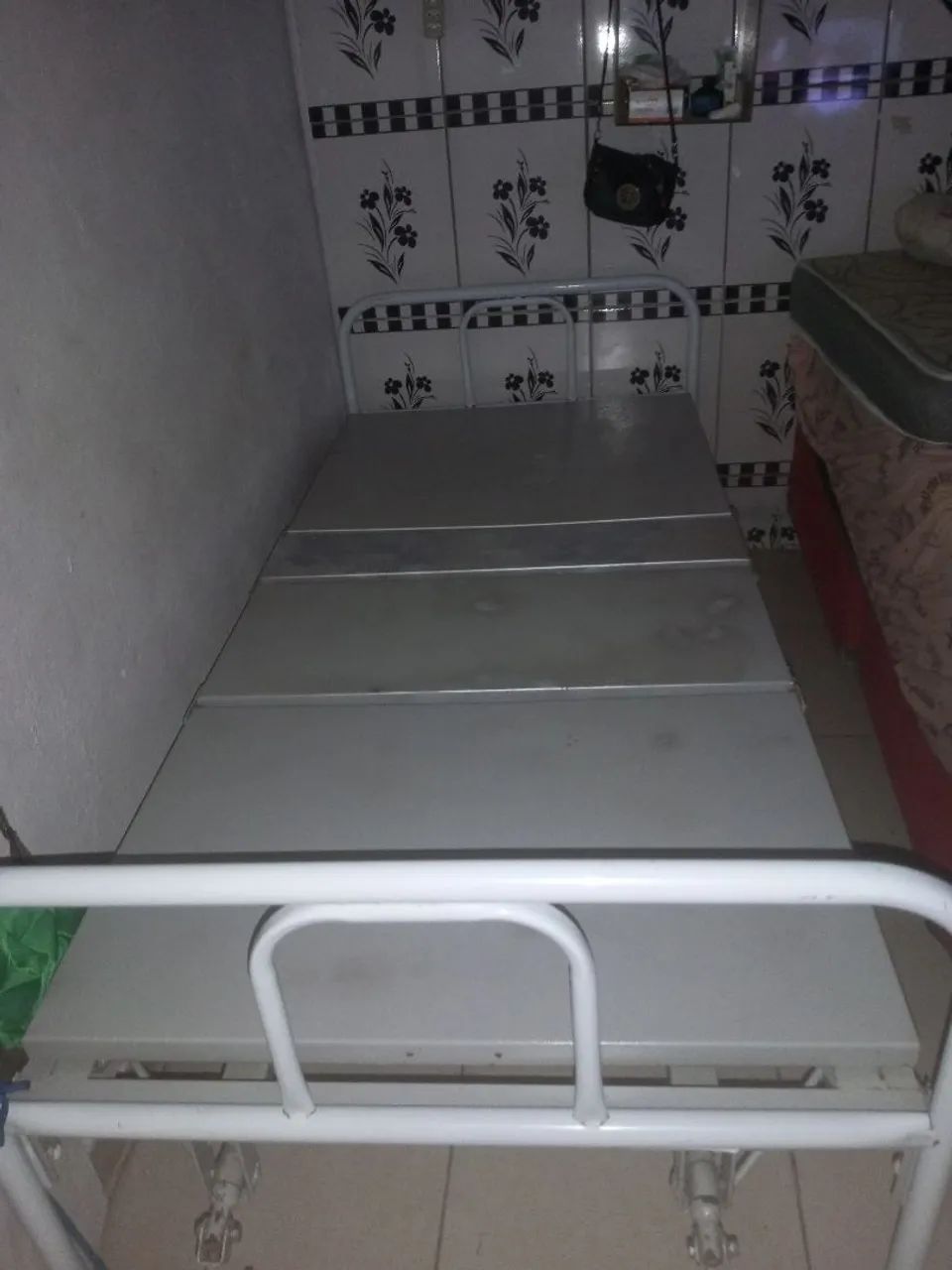 Cama hospitalar  - Foto 2