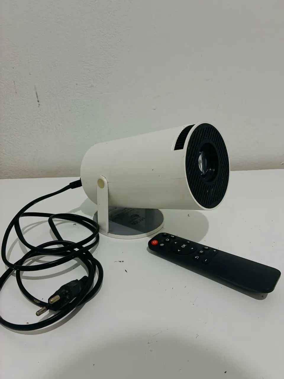 Projetor semi novo 
