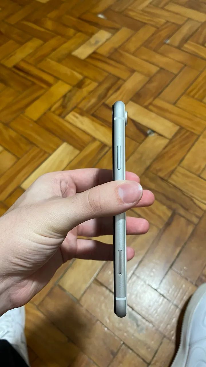 iPhone XR 64GB - Foto 4
