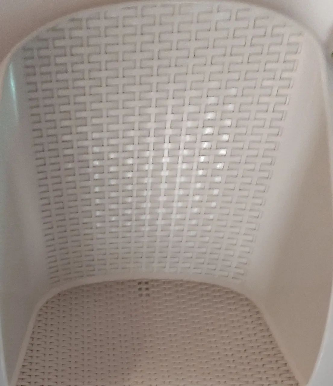 2 cadeiras de plástico grande. - Foto 2