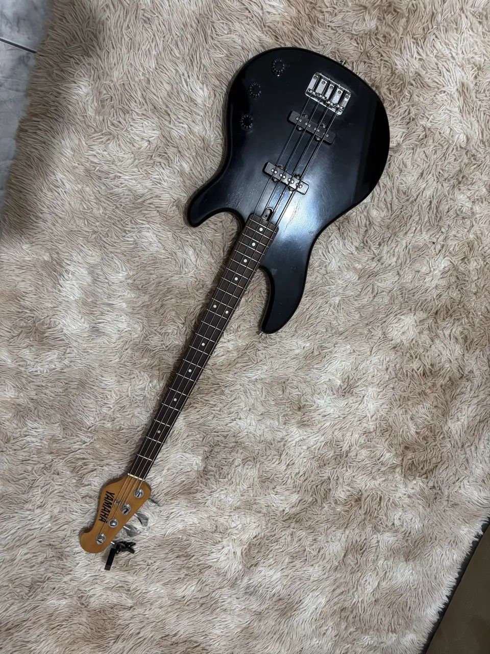 Baixo yamaha  - Foto 5
