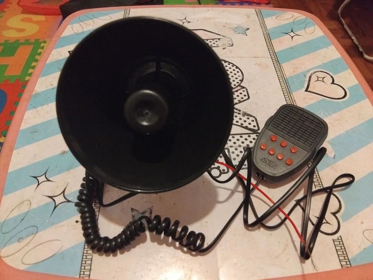 Sirene 7 tons e megafone 