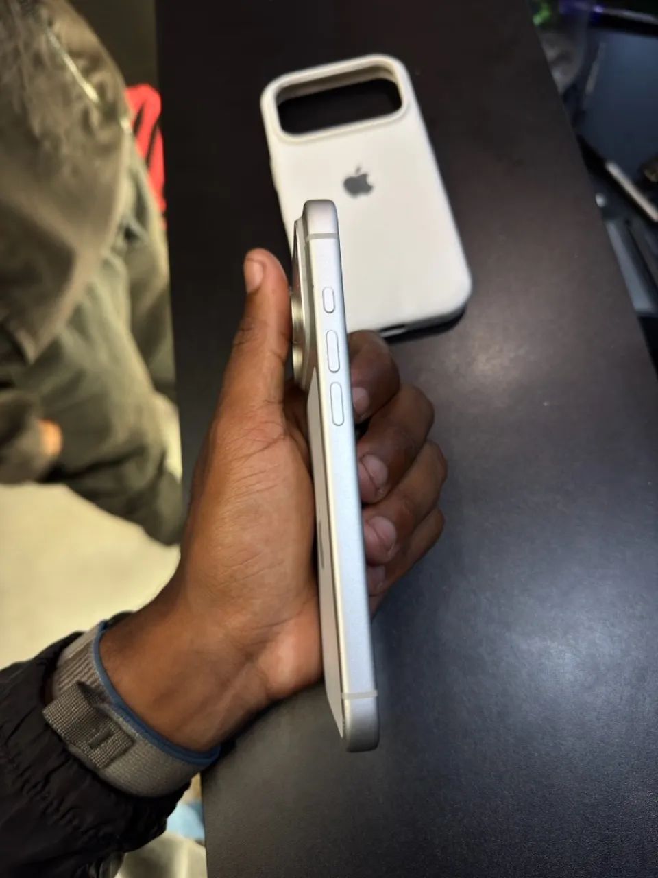 Celular iPhone 17 pro  - Foto 4
