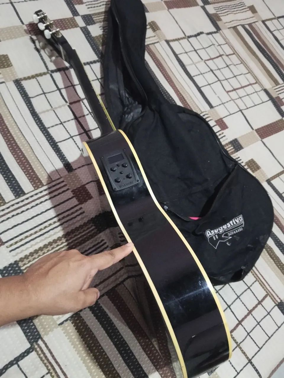 Violão eletrônico  - Foto 2