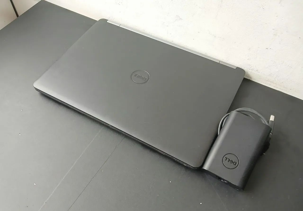 Notebook DELL i5 vPro/ SSD NVME