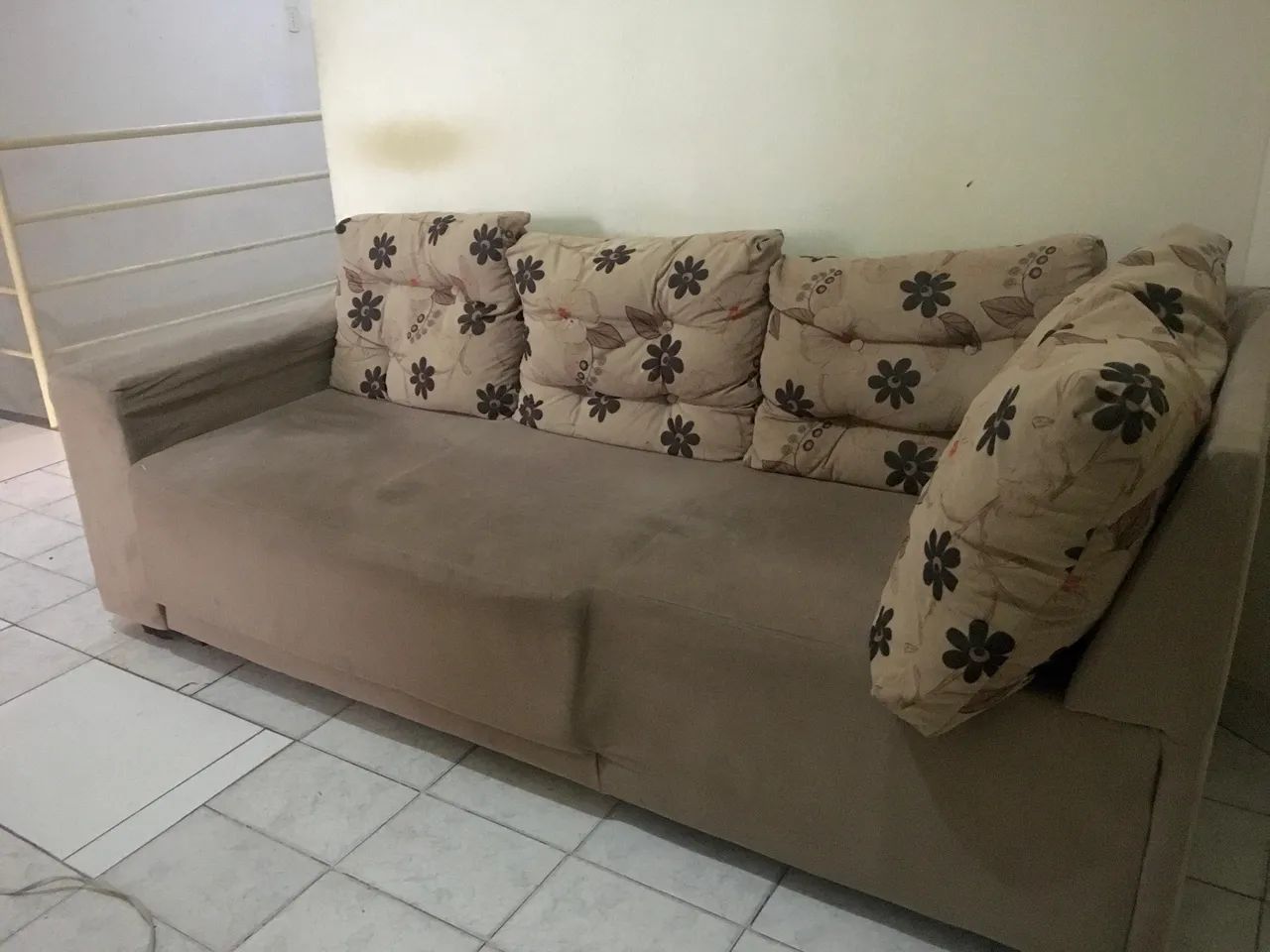Sofá 4 lugares 