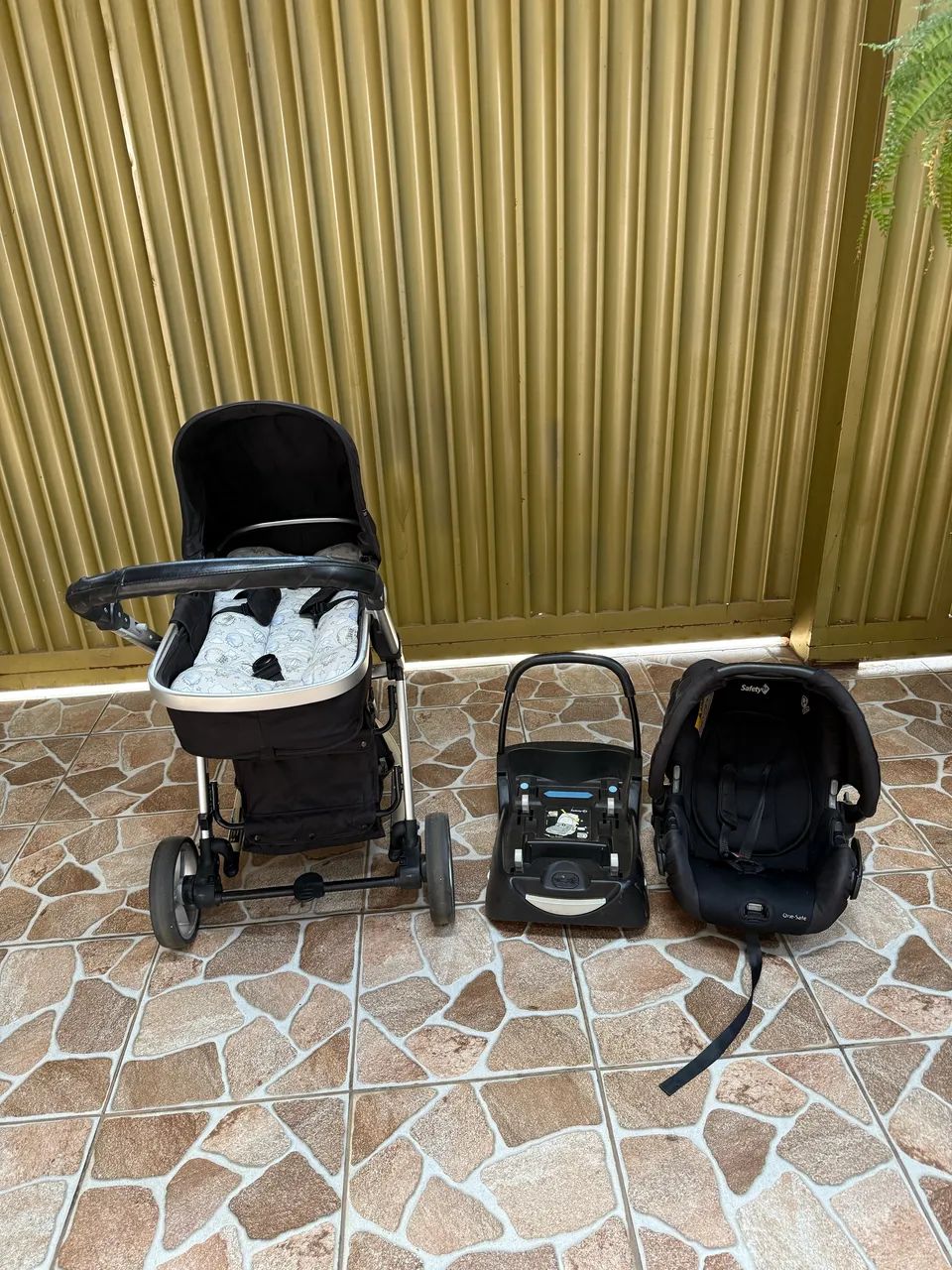 Carrinho de bebê Safety 1st