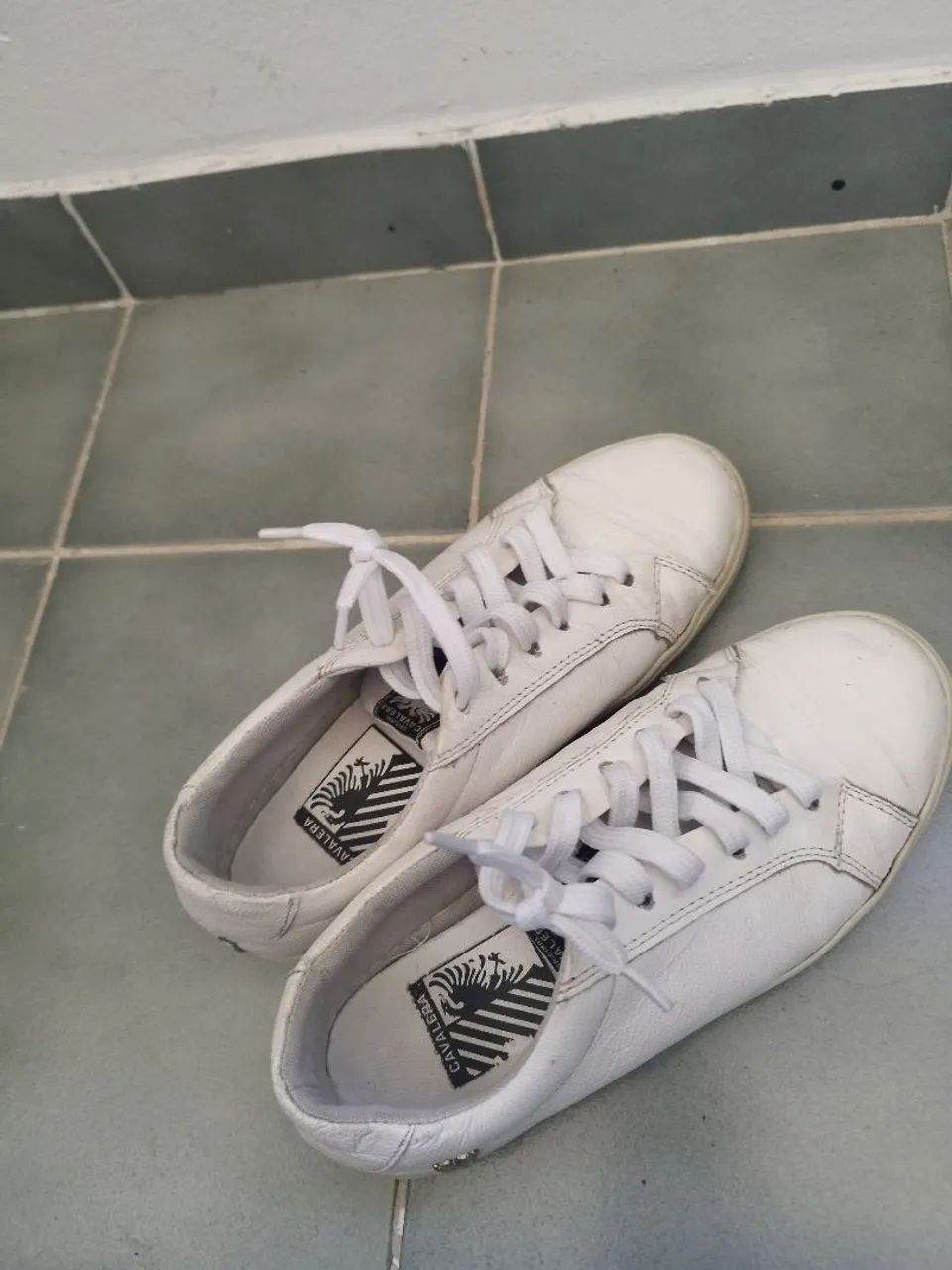 Tenis Cavalera Branco Couro n°35 usado  - Foto 5