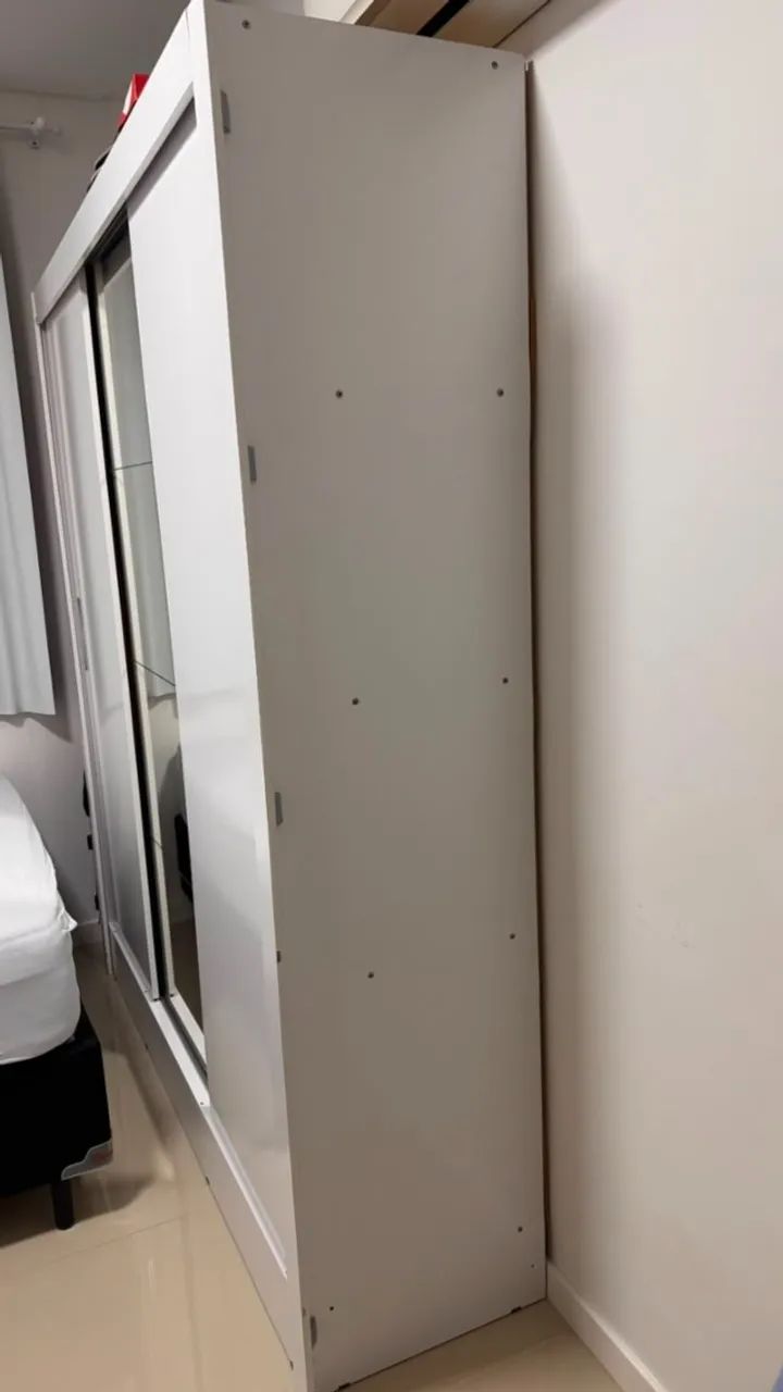 Guarda-roupa com espelho - Foto 2