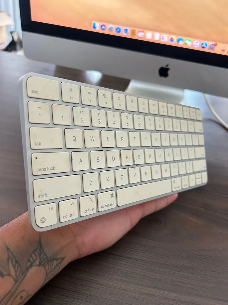 Teclado Apple Magic Keyboard Bluetooth Recarregavel