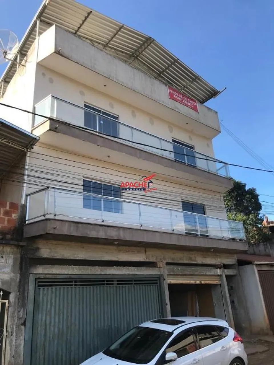 Apartamento de 100 m², em Teixeiras - MG.
