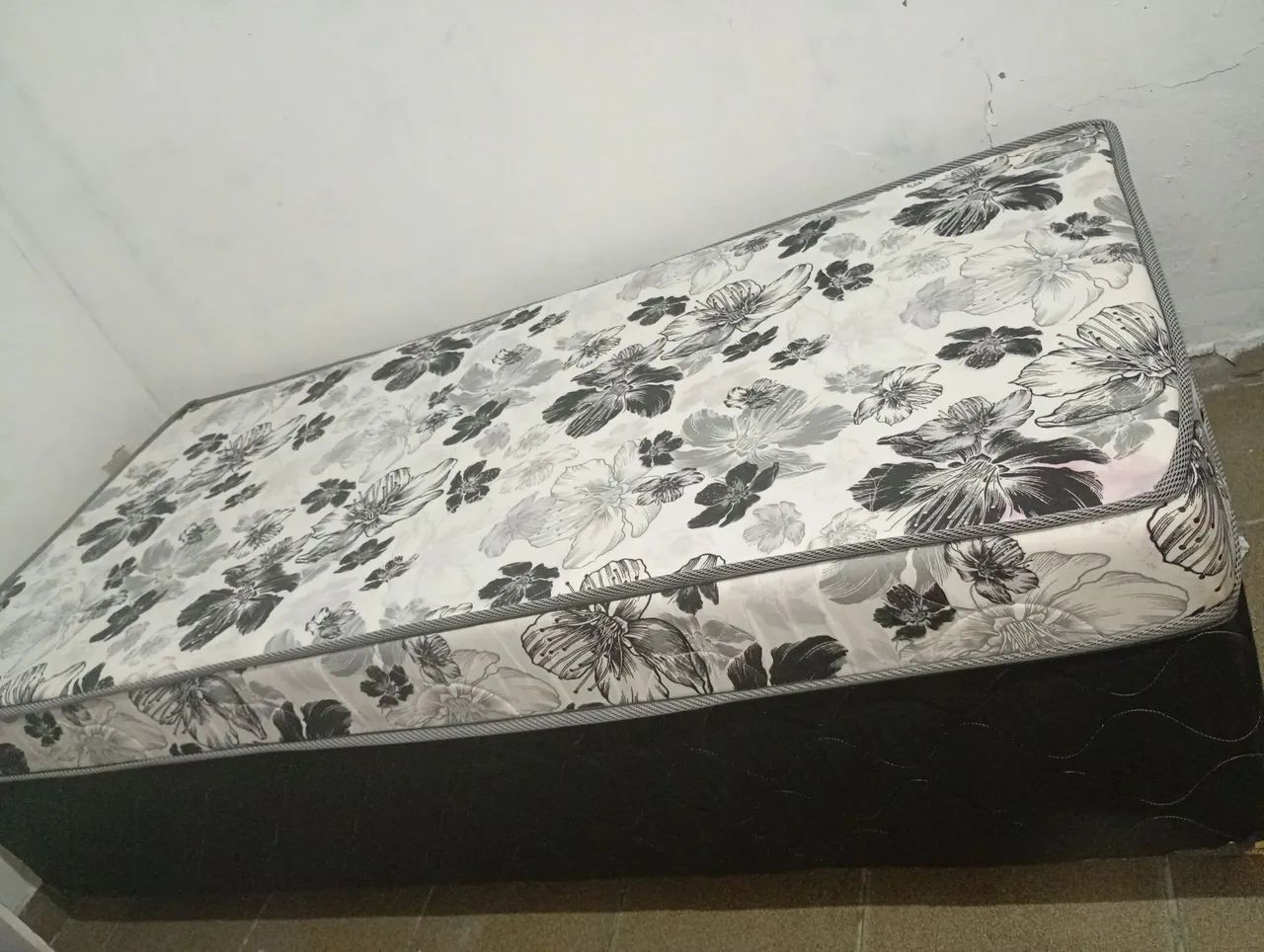 Cama box solteiro 