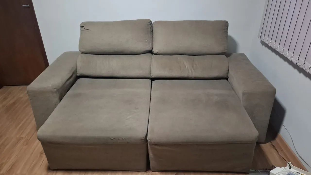 Sofá retrátil 2 lugares 