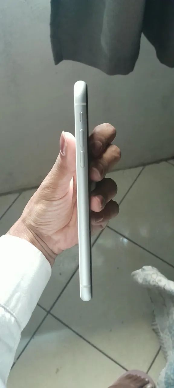 Celular iphone xr - Foto 3