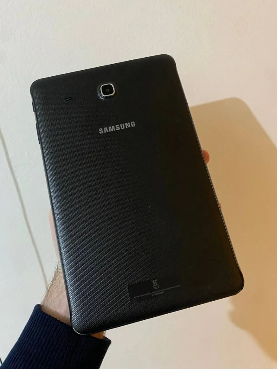 Tablet Samsung Galaxy Tab e 9.6 polegadas Modelo SM-T560