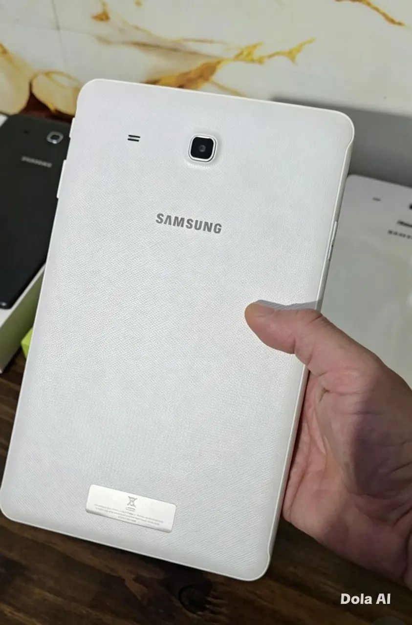 Tablet Samsung Tab E - 1.5 ram 8Gb, Tela 9.6 - Foto 3