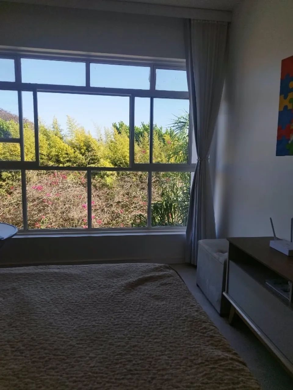 Kitnet mobiliada + vista para o Parque da Cidade + elevador