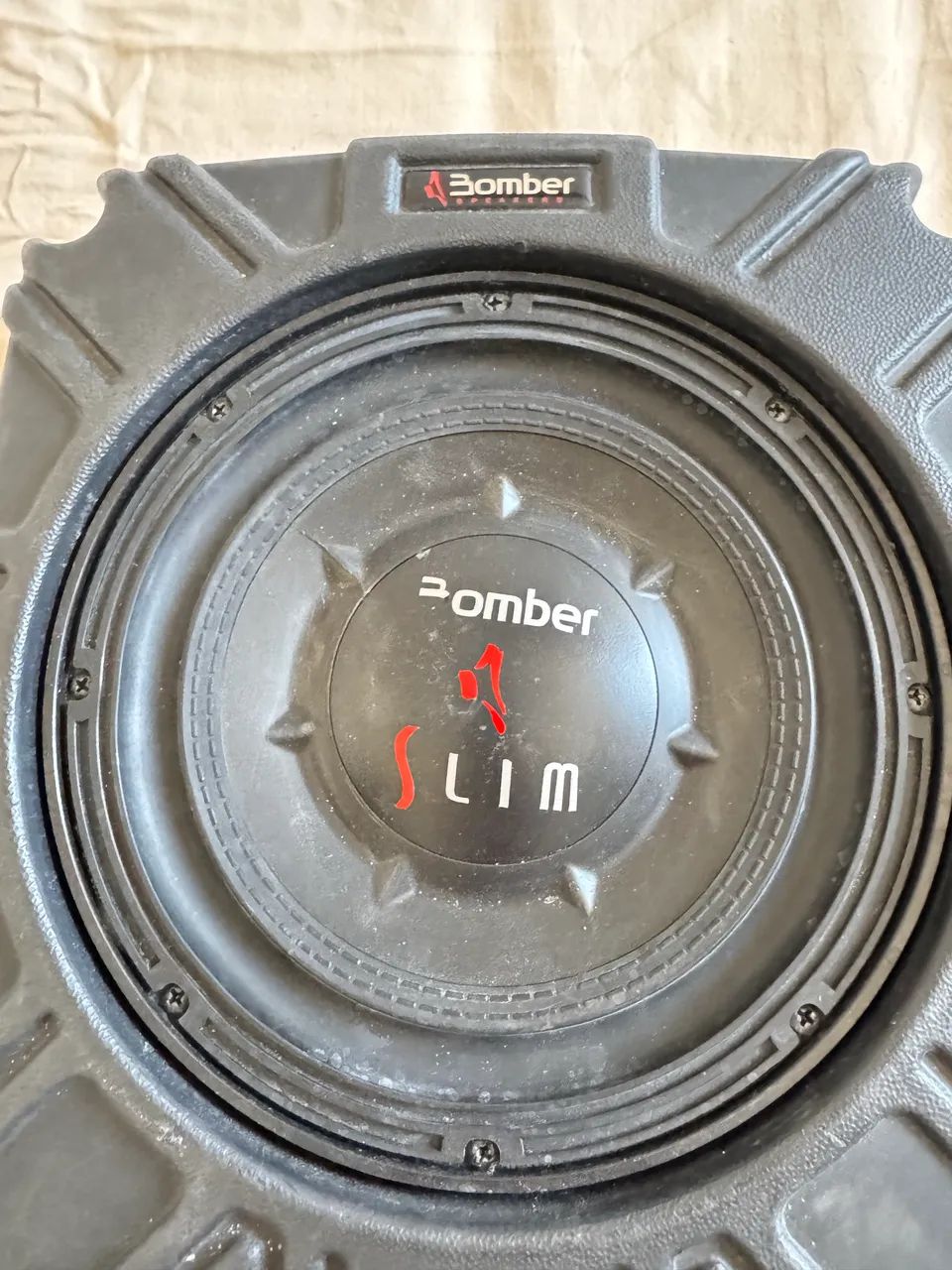 Subwoofer Bomber Slim - Funcionando Perfeitamente! Ótimo para carros** - Foto 2