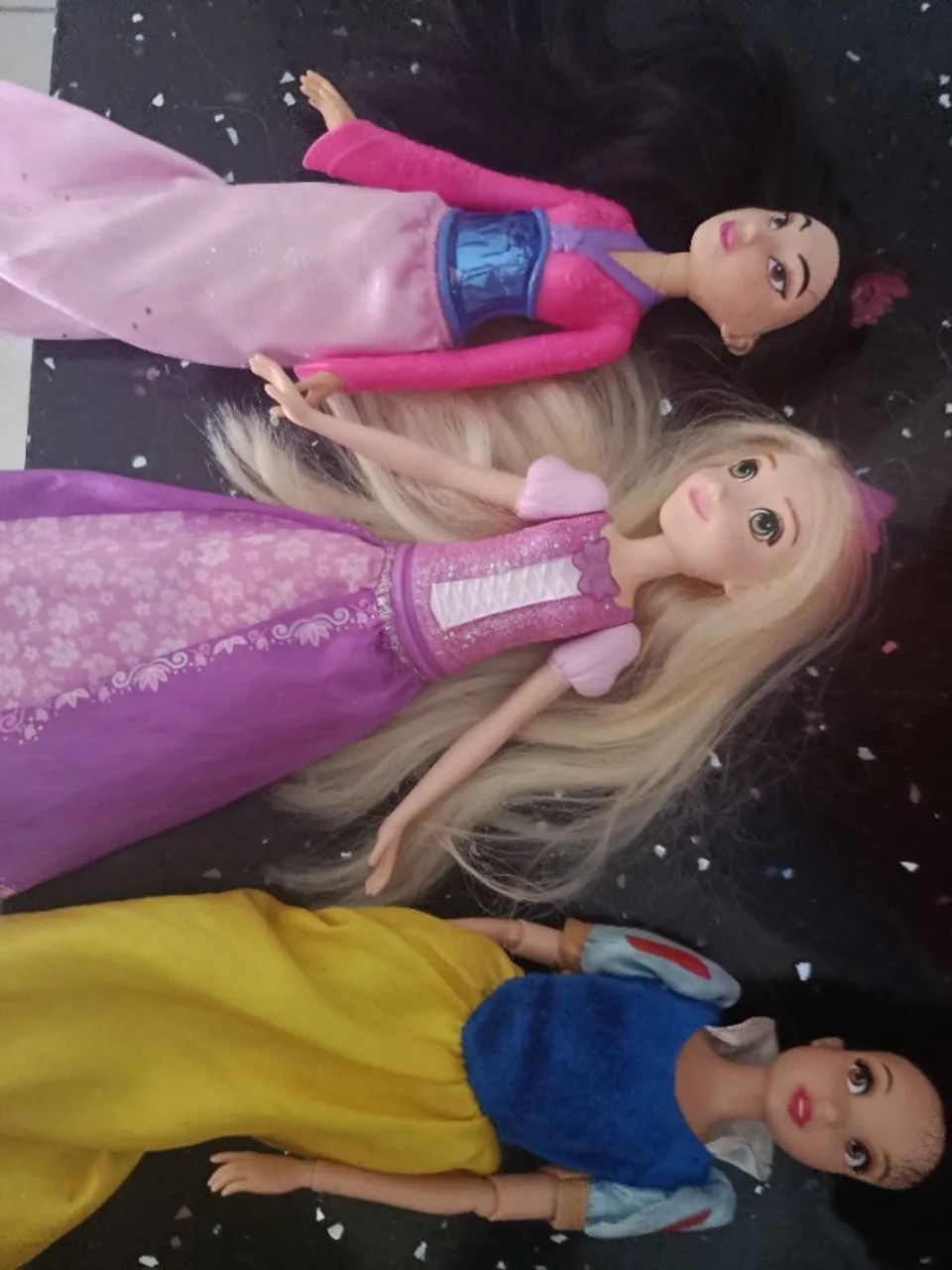 Lote  bonecas da Disney princesas - Foto 2