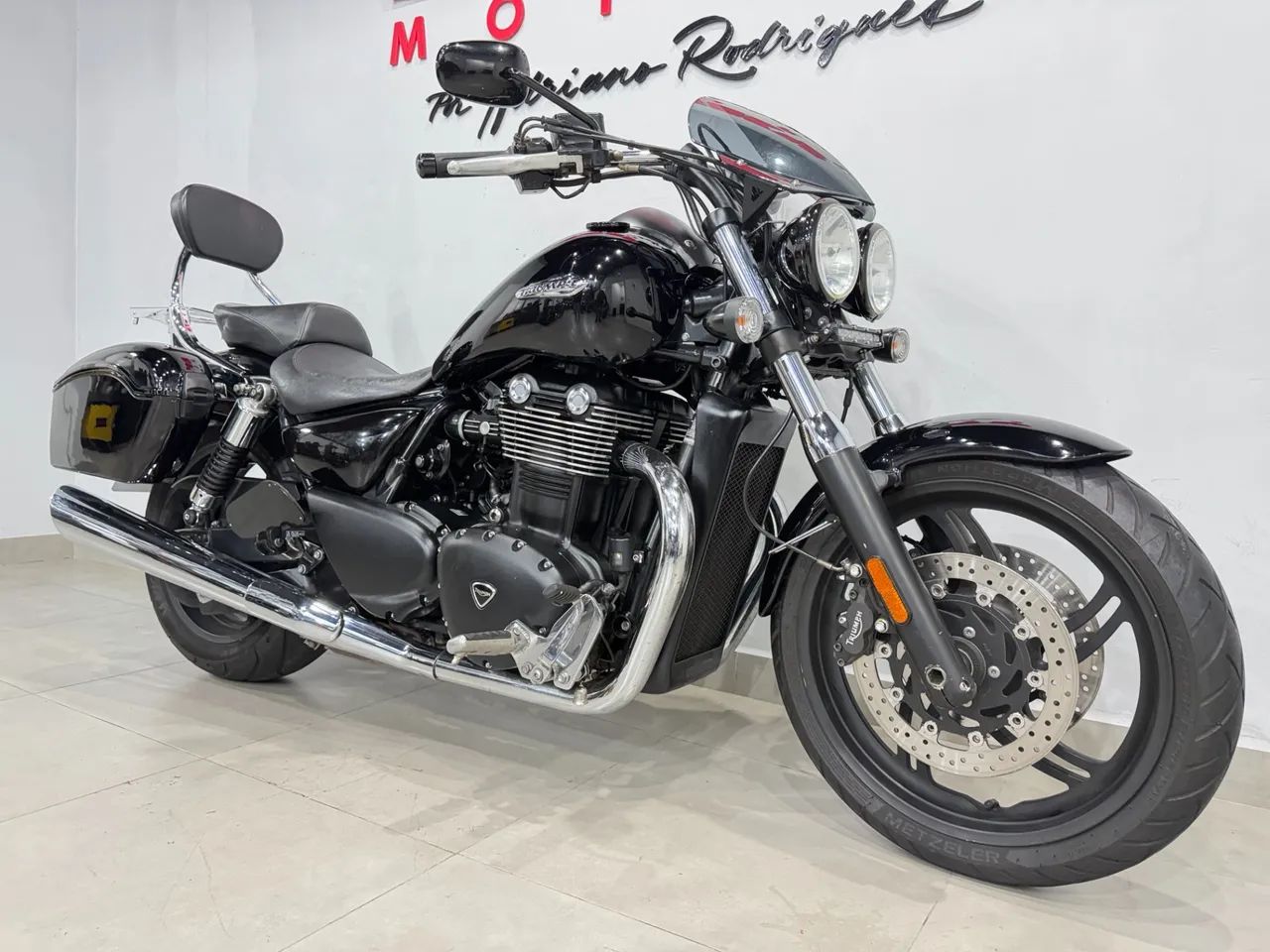 Triumph THUNDERBIRD 1700 STORM - Foto 4
