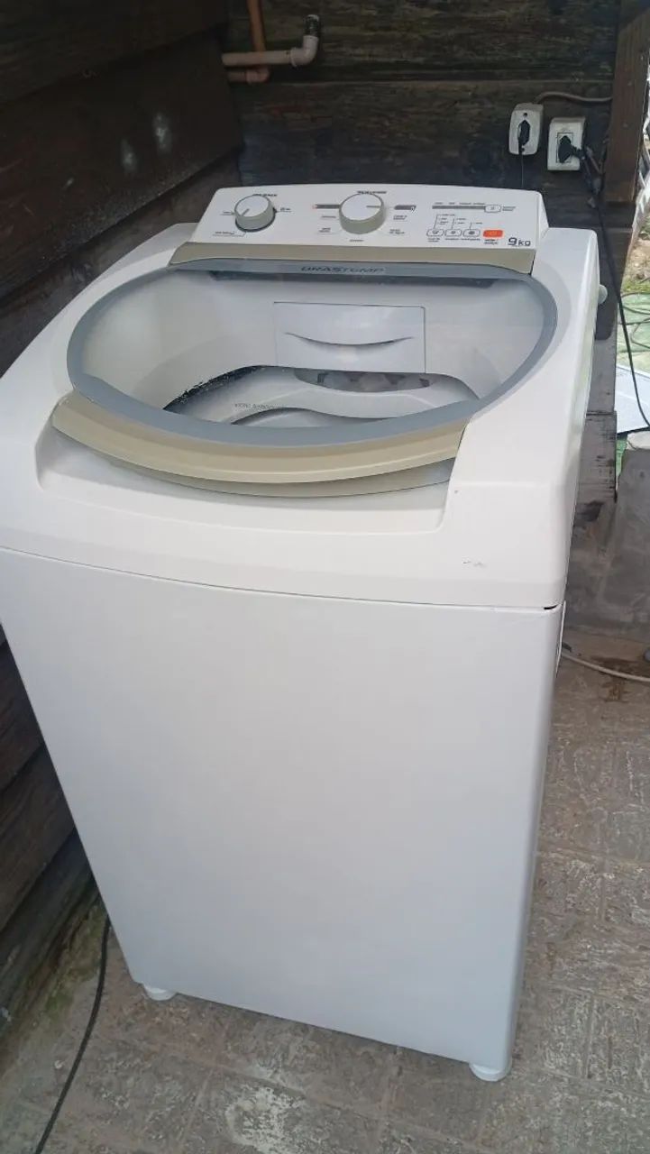 Máquina de lavar roupa Brastemp 9kg funcionando perfeitamente  - Foto 2