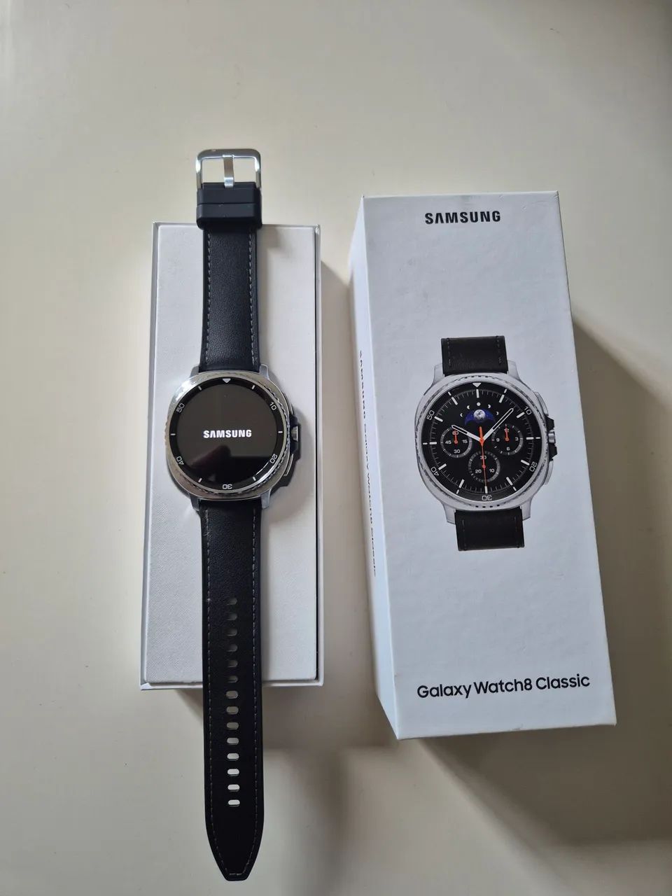 Samsung Galaxy Watch 8 Classic - Foto 2