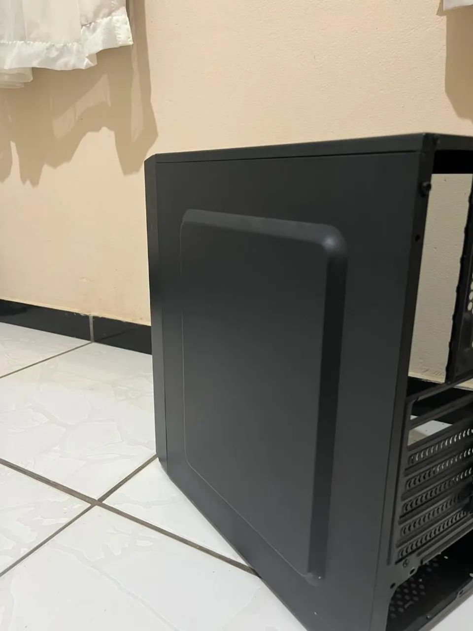 GABINTE MID-TOWER EVUS  - Foto 4