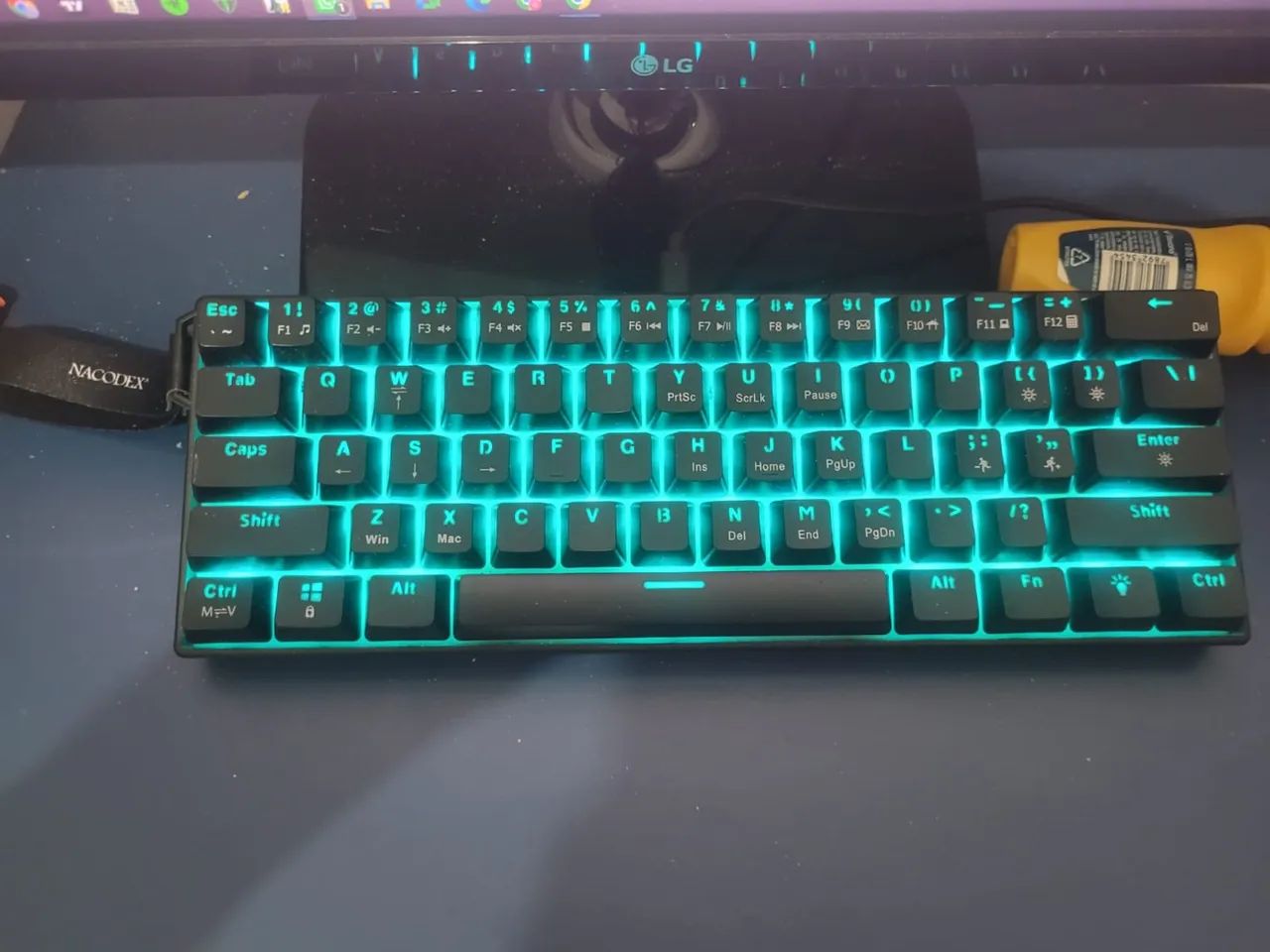 Teclado RK61