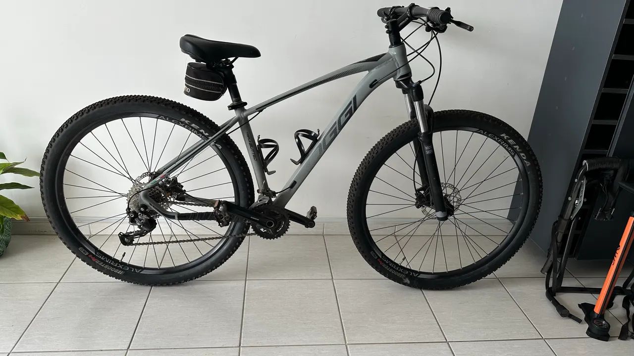 Bicicleta aro 29 OGGI 7.2 
