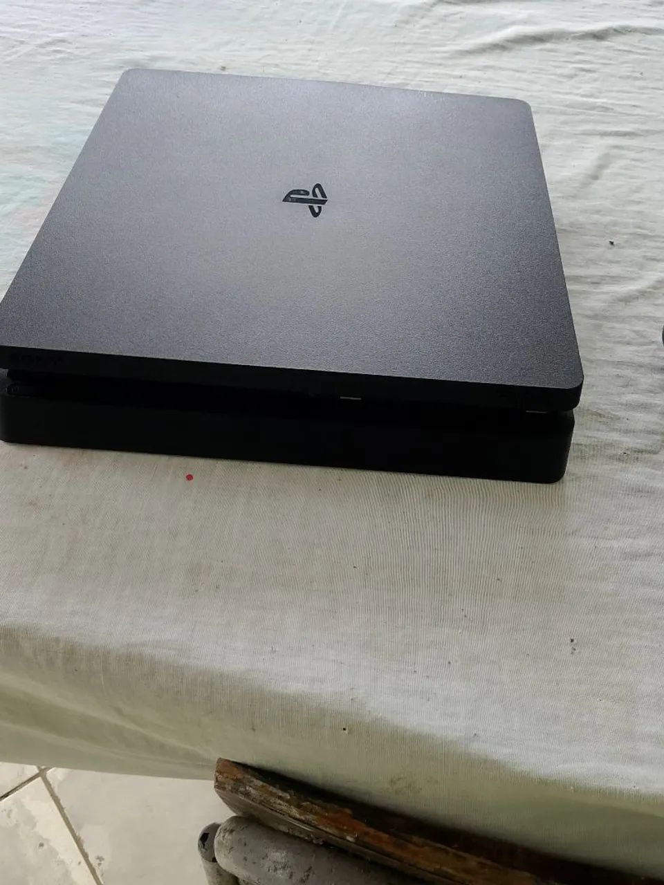 PS4 Slim