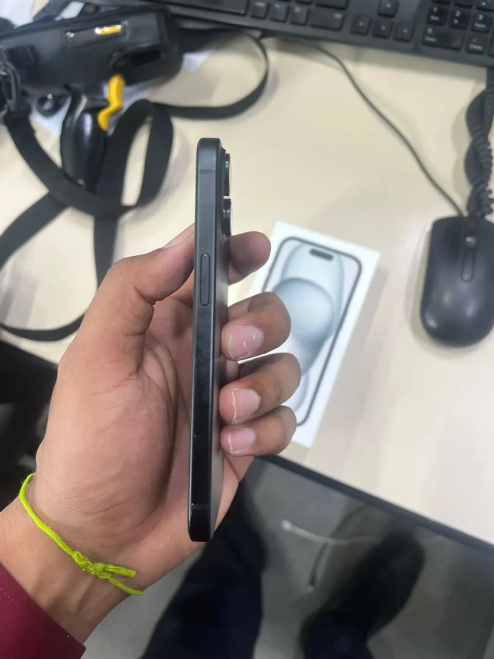iPhone 15 - Foto 4
