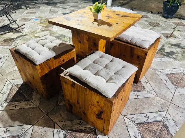 3 Jogos de Mesa com 4 Bancos de Madeira Pinho - Foto 2