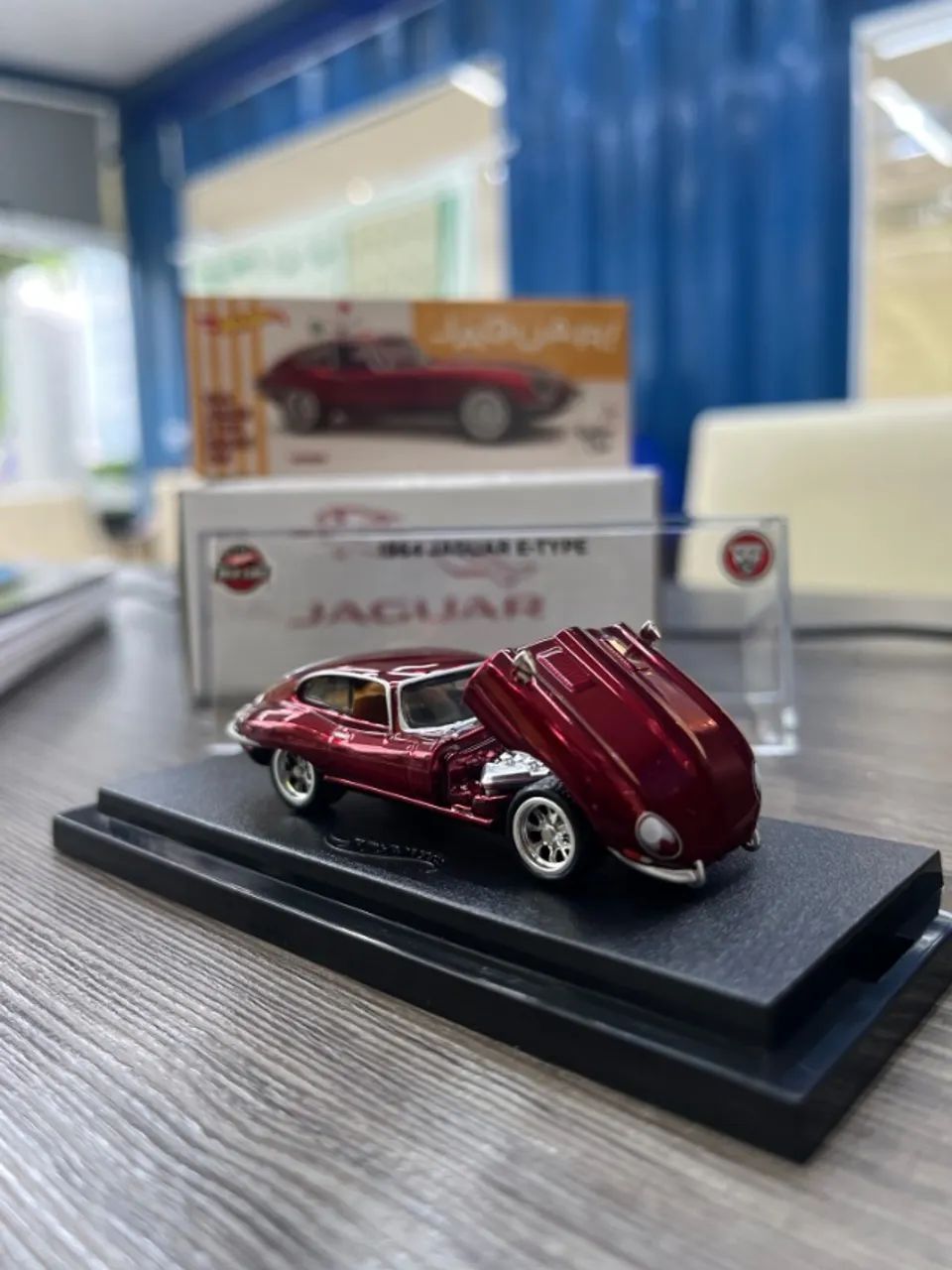 Hot Wheels RLC Jaguar E-Type 1964 Collectors